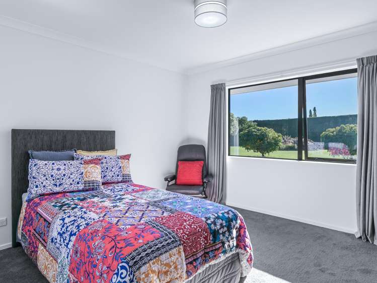 47 Pohutukawa Drive Levin_11