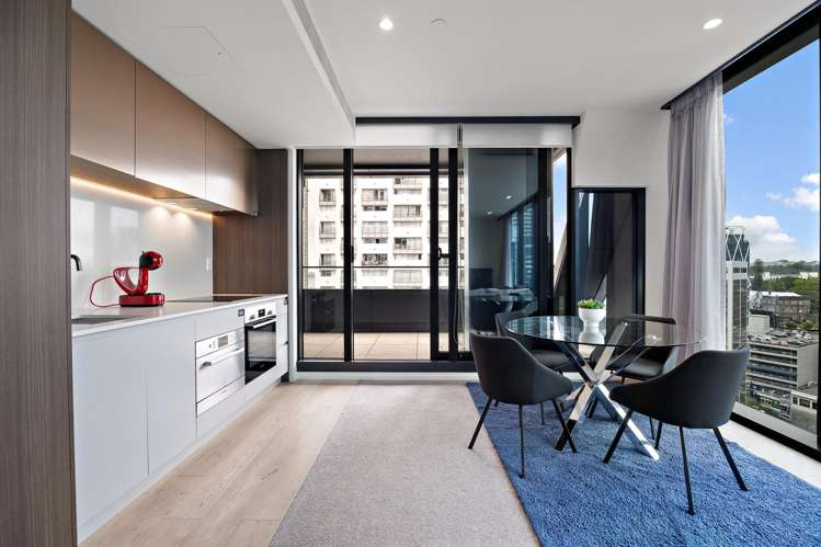 2005/10 Commerce Street Auckland Central_24