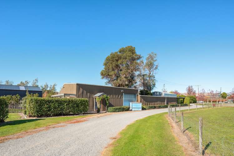 16 Bishell Lane Burleigh_16