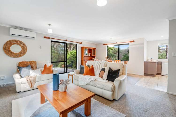 42 Savoy Road Orewa_7