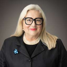 Caroline Fletcher