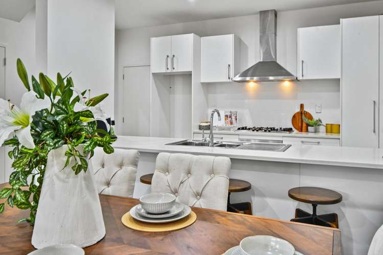 27 Popokatea Drive Takanini_6