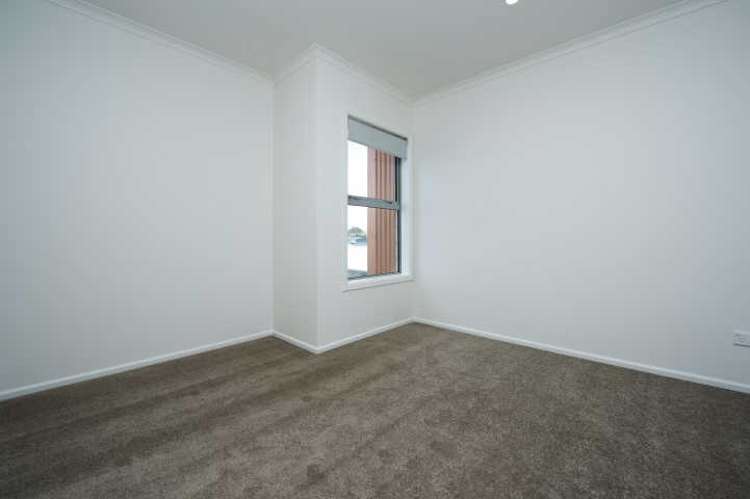 3/9 Vialou Street 10463_4