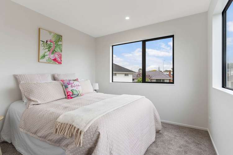 Lot 1-5/118 Chivalry Road Glenfield_17