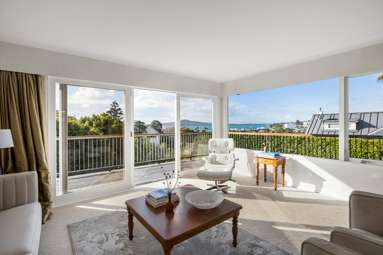 28 Fern Glen Road North_3