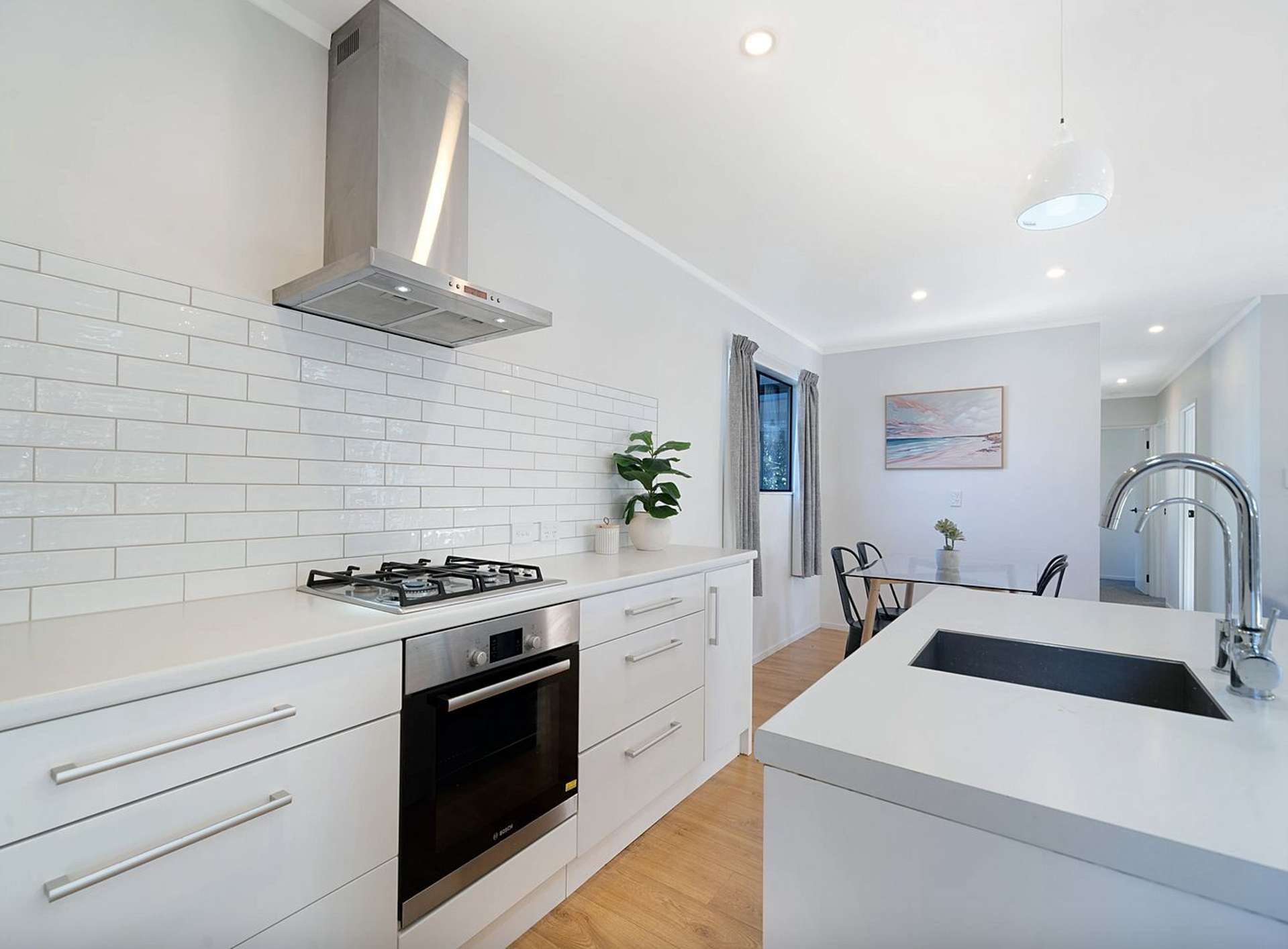 134 McLeod Road Te Atatu South_0