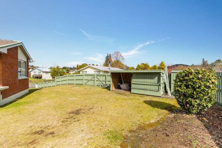 27 Falkner Park Taumarunui_16