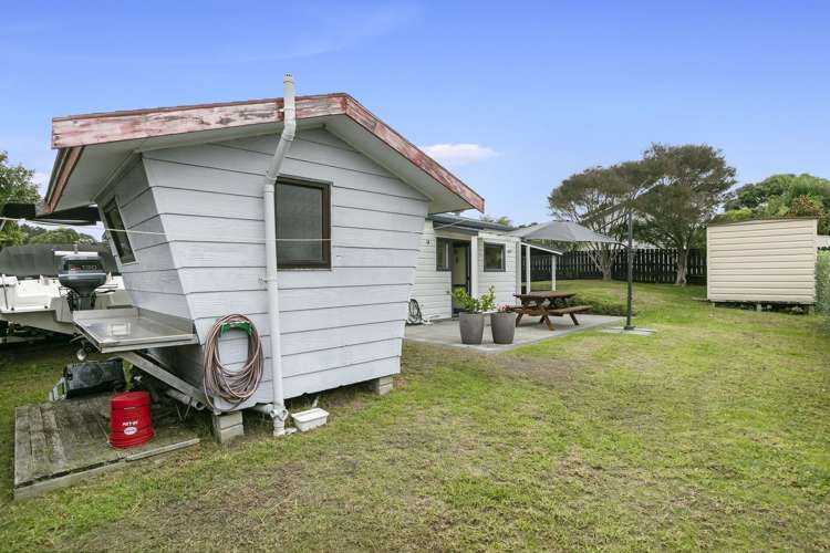 6 Conqueror Rise Pauanui_17