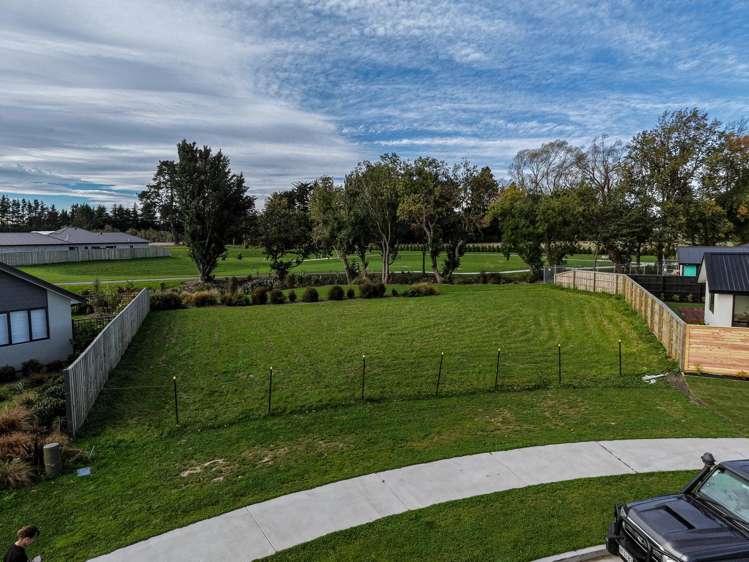 36 Inch Crescent Rangiora_10