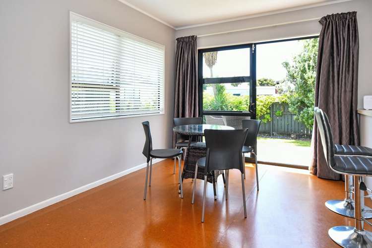 13b Youngs Road Papakura_7