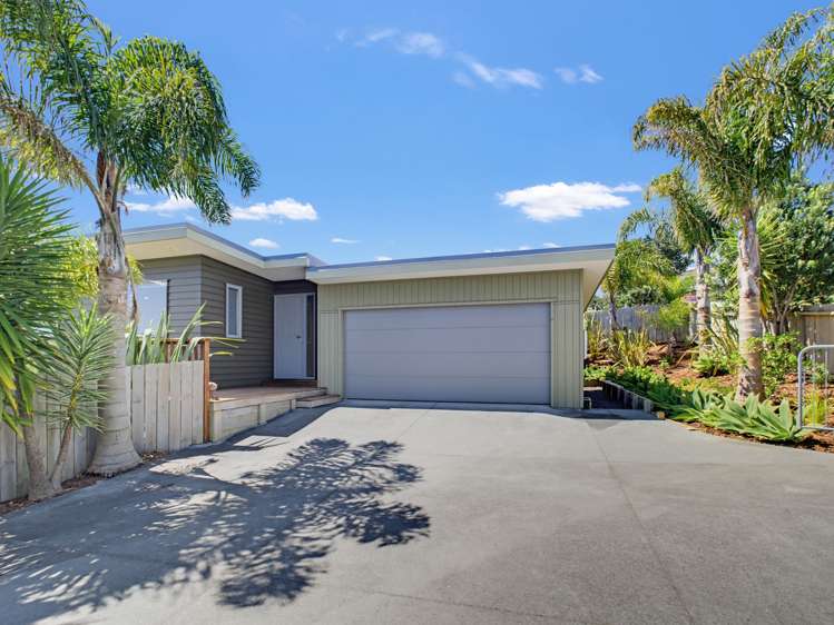 43 Dudley Crescent Cable Bay_2