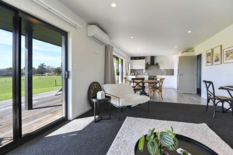 272 Middle Road Havelock North_25