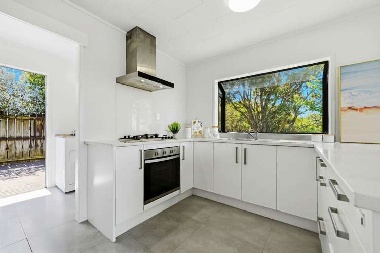 1/15 Kupari Place Totara Vale_4