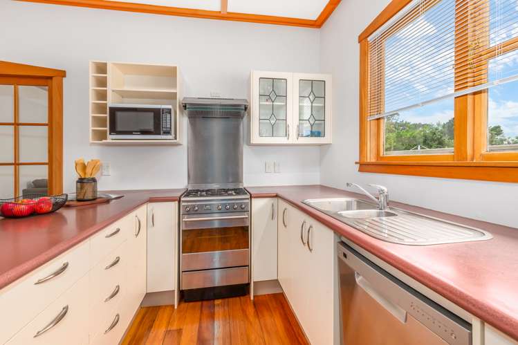 51 Heretaunga Street Petone_6