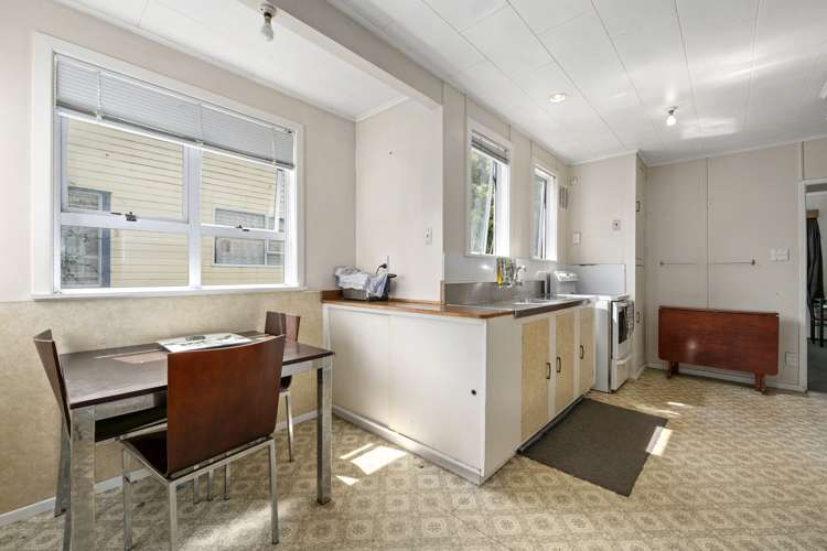 47 Shearer Crescent Naenae_9