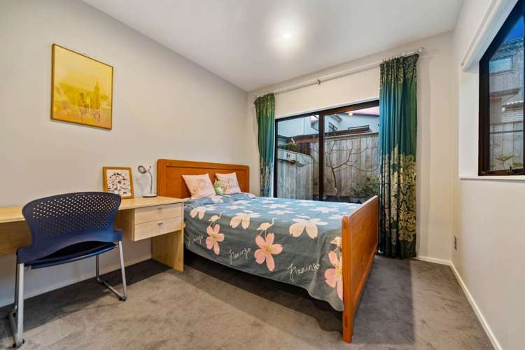 5a Mcquoids Road Flat Bush_17