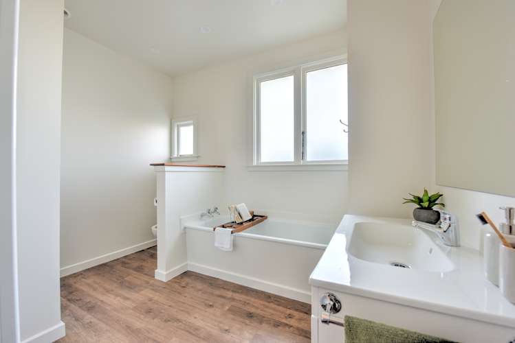 153 Seaward Road Edendale_9