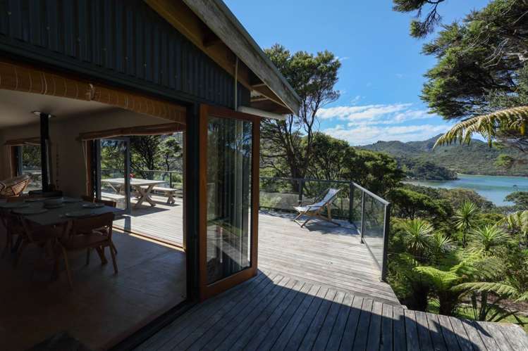 356 & 358 Blind Bay Road Great Barrier Island_12