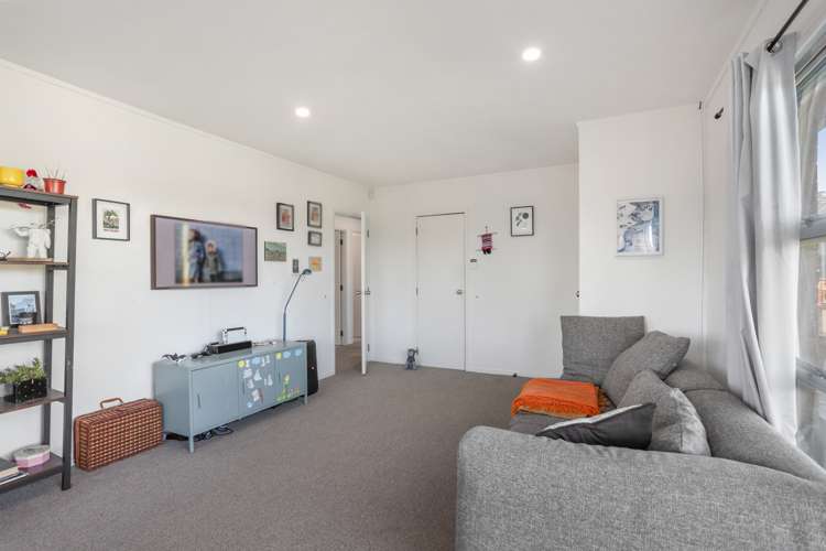 1/18A Sherwood Avenue Te Atatu South_4