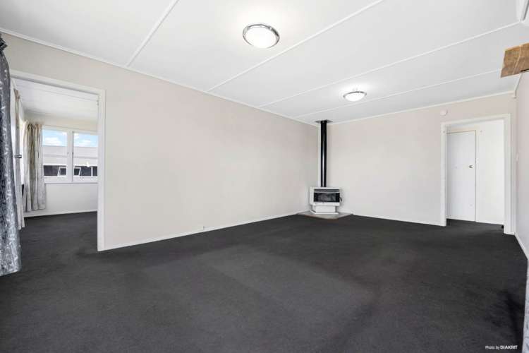 22 Adams Road Manurewa_9