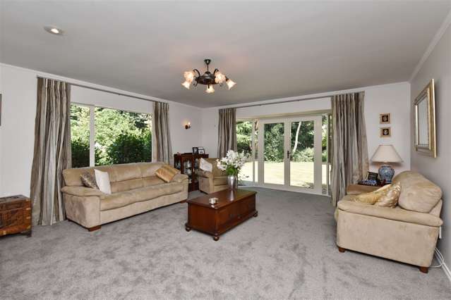 592 Mount Thomas Road Fernside_3