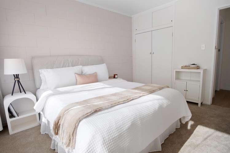 2/134 Edmonton Road Te Atatu South_9