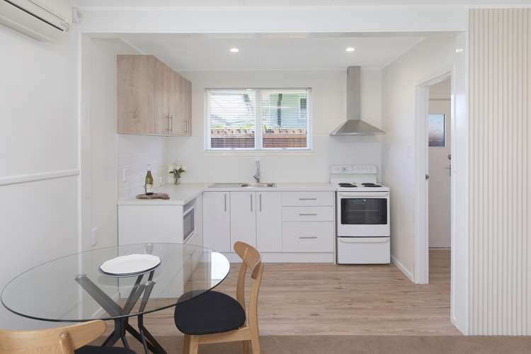 2/11 Heathcote Street Woolston_4