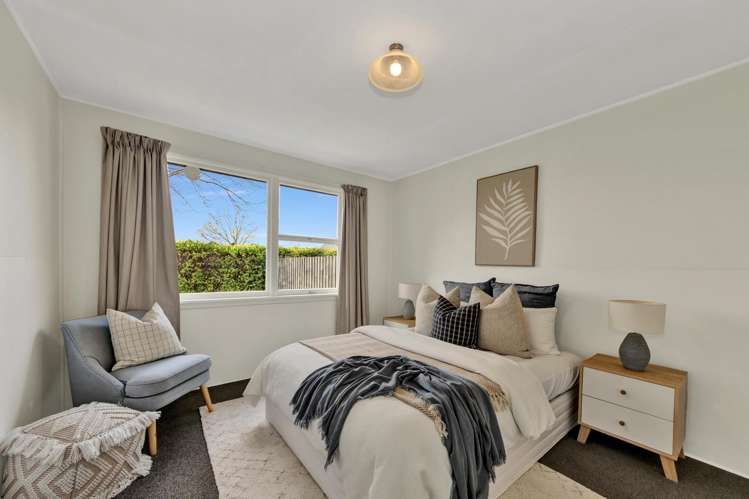 1041 Colombo Street St Albans_14