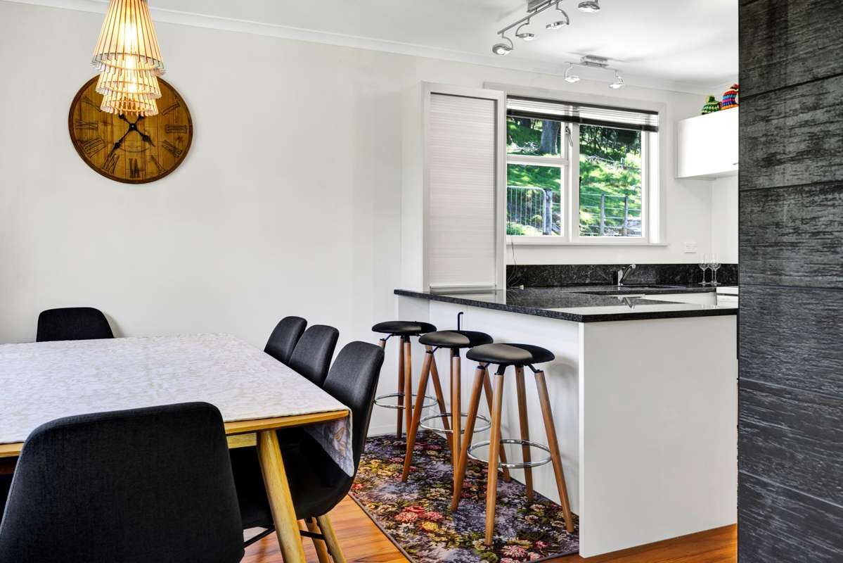 48A-B Whangamomona Road_4