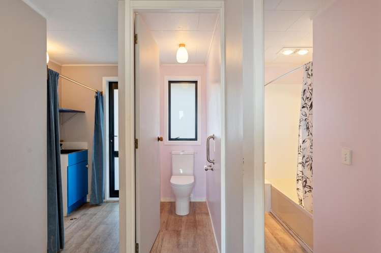 5 Broadbelt Grove Levin_14