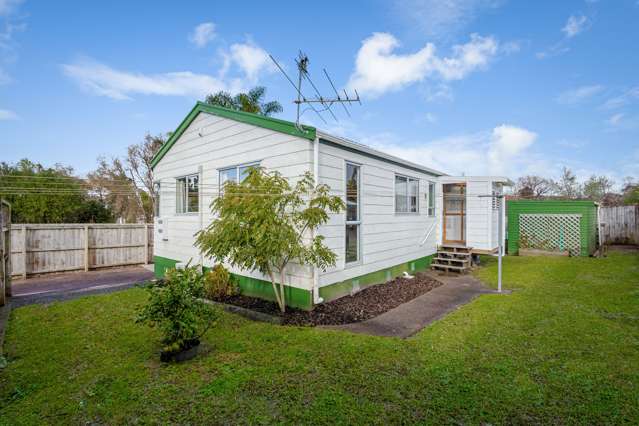 1/430 West Coast Road Glen Eden_3