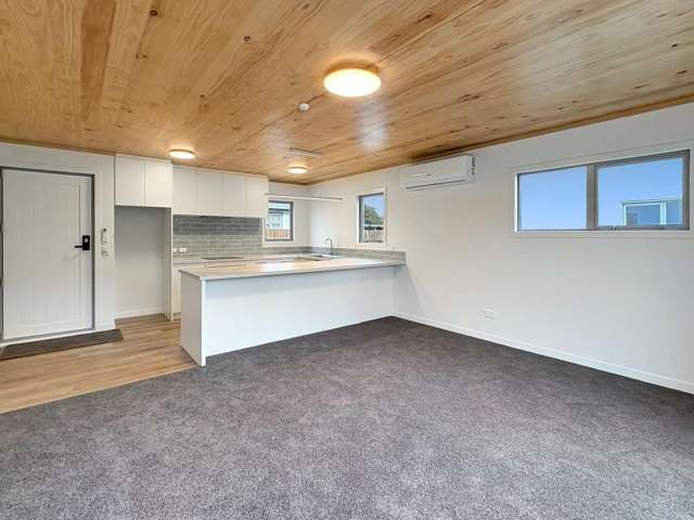 2/46 Sullivan Av Woolston_3