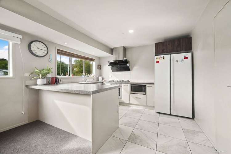 2/36 Nile Road Milford_5