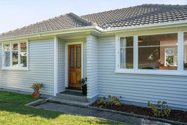44 Taylor Terrace Tawa_1