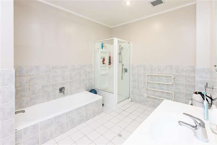 2d/6 Queen Street Palmerston North Central_8