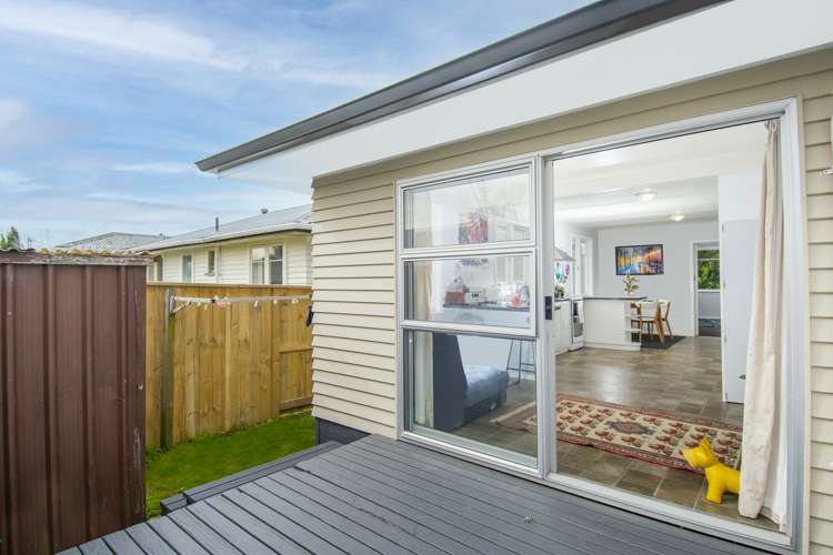 54a Henderson Crescent Parkvale_14