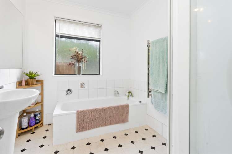 1610 Cambridge Road Te Awamutu_13