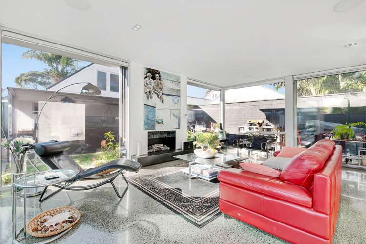 2 Tainui Road Devonport_18