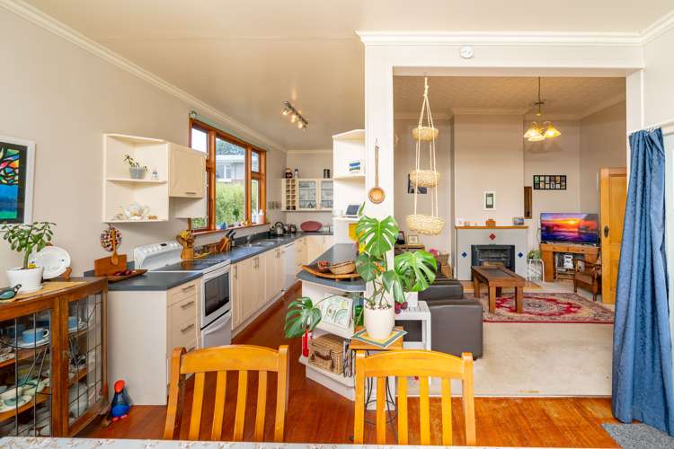 22 Mitchell Avenue Maryhill_7