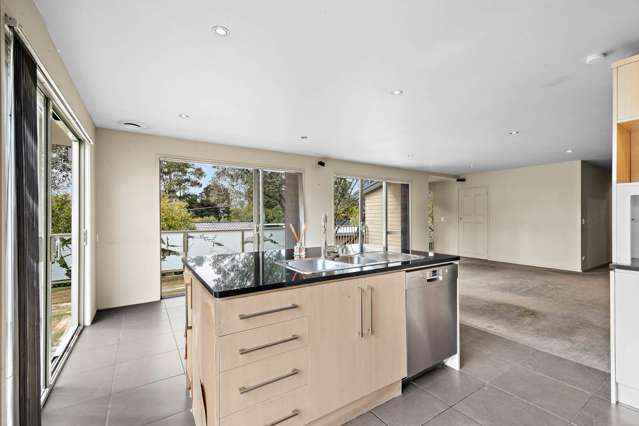 3 Scott Road Stanmore Bay_4