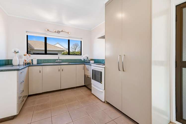 5b Melanie Place Orewa_26