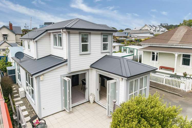 5A Torless Terrace Thorndon_4