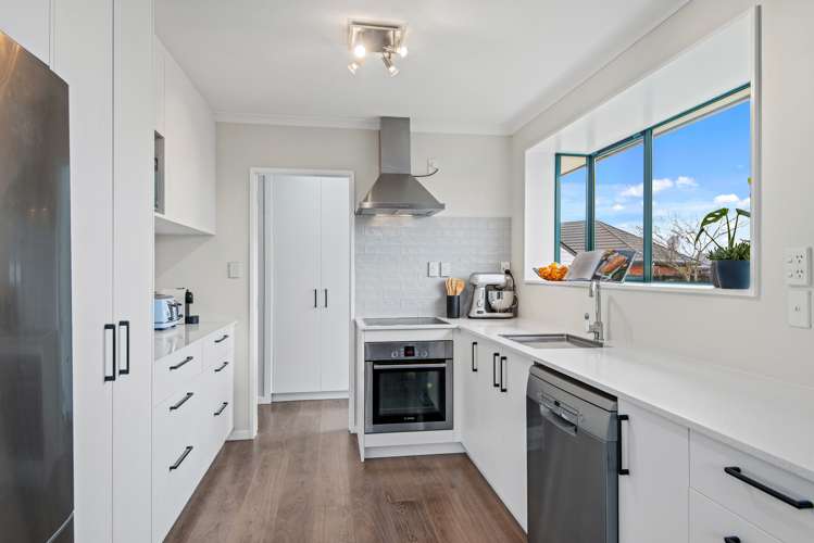 7 Oldham Place Darfield_2