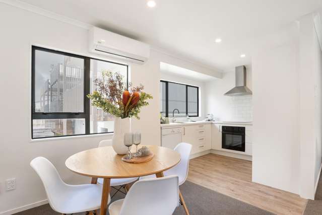 10/53 Maclean Street Paraparaumu Beach_1