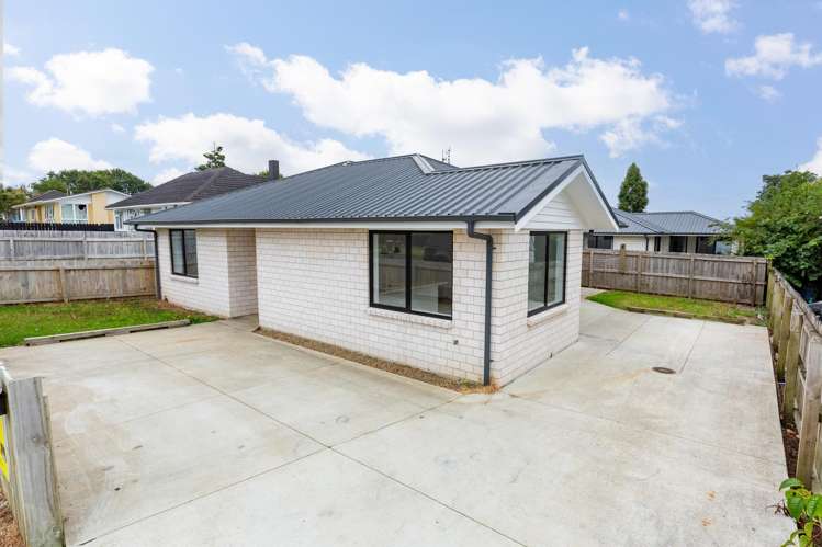 2 Edinburgh Street Tuakau_14