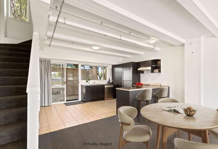 14a Captain Scott Road Glen Eden_1