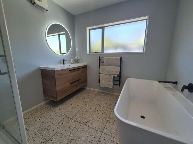 4 Mara Place Waikawa_14