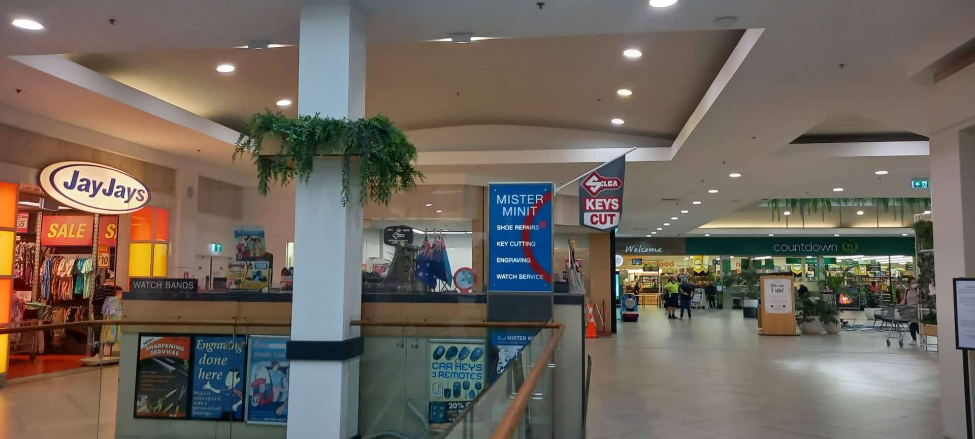 Shop 409/719 Whangaparaoa Road Stanmore Bay_0