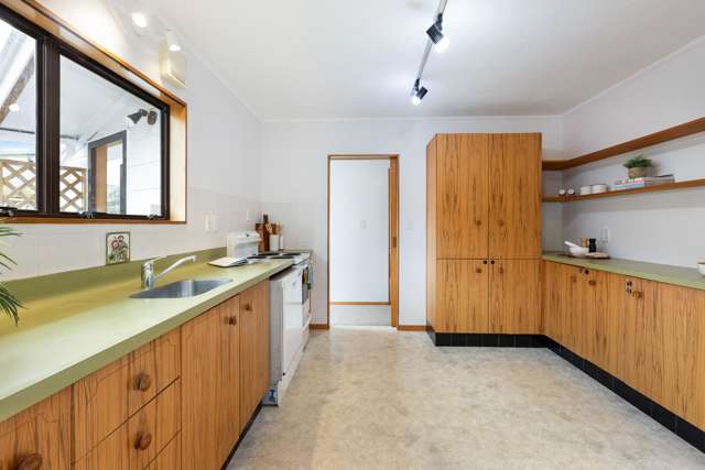 2/184 The Parade Island Bay_2