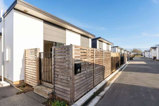 Cute furnished house in the city